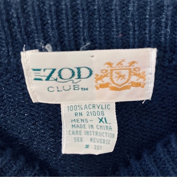 IZOD Club vintage men’s sweater size XL geometric pattern navy blue - Picture 6 of 6